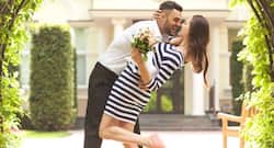 आपकी 10वीं वेडिंग एनिवर्सरी को बनाएं खास, इन 5 रोमांटिक आइडियाज़ के साथ!