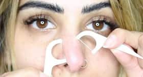 This blackhead removal trick using dental floss is all you need for clear skin!
