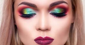 The best eye shadow for your eye colour