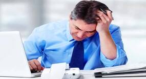 5 expert tips to control hypertension when you have a desk job