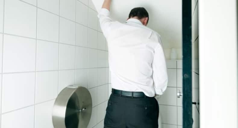 5 symptoms of UTI (urinary tract infection) in men