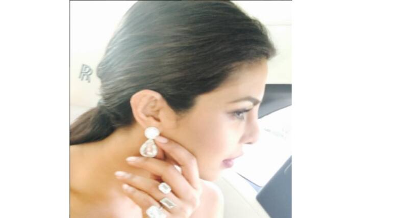 6 Priyanka Chopra inspired hairstyles for oval faces