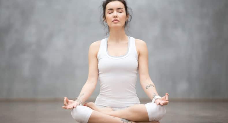 5 Yoga Mudras To Deal With Anger Before It Gets Out of Control