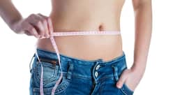 इन 5 योगासनों के करने से पेट की चर्बी कम होता है कम