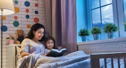 How I taught my toddler to sleep early at night