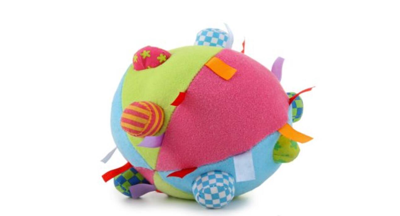 Toys all newborns (0-6 month-old babies) should have