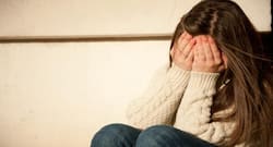 पोस्ट ट्रॉमैटिक स्ट्रेस डिसऑर्डर (Post Traumatic Stress Disorder) से पीड़ित व्यक्ति की ऐसे करें मदद