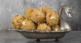Healthy recipe-- Methi ke laddoo to increase breast milk production in lactating mothers