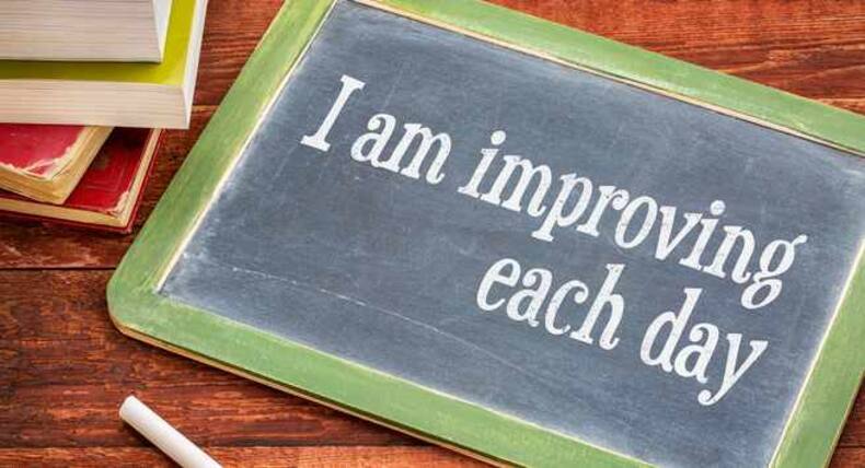 10 affirmations you should tell yourself when you are low!