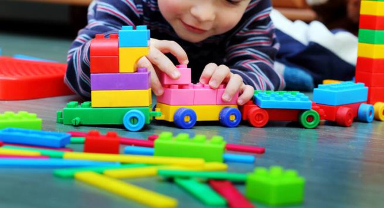 Toys for toddlers - a buying guide for parents