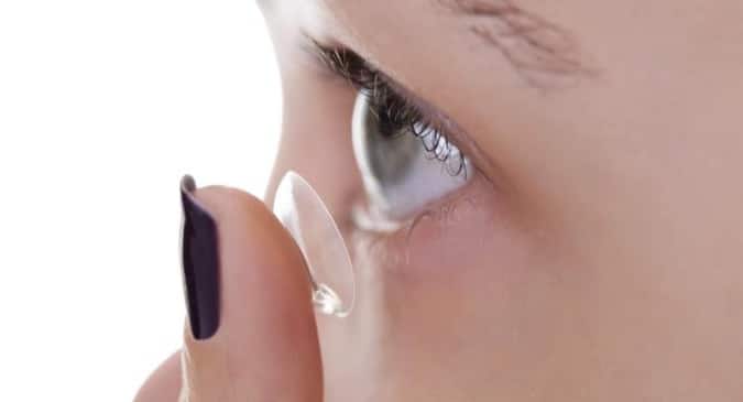 Tips for using contact-Lenses
