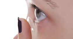 Reusable contact lenses ups risk of Acanthamoeba keratitis and blindness