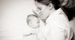 12 tips for co-sleeping with your infant