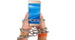 इंटरनेट के दुनिया में खो रहा बचपन!!!