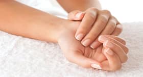 Follow these smart hacks to make your hands soft