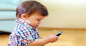 Overuse of smartphones: Types of injuries you can suffer from
