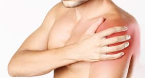 6 ways to manage shoulder pain