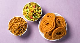 Rujuta Diwekar explains why homemade deep-fried snacks are GOOD for your health
