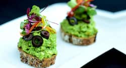 Weight loss recipe: Delicious avocado toast with wild arugula