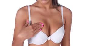 Are breast cancer lumps hard and painful? Are breast cancer lumps hard and painful?