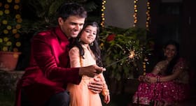 Diwali special: Safety tips for bursting these popular crackers