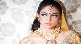 Diwali: Wearing gold jewellery? You must know these safety tips and tricks