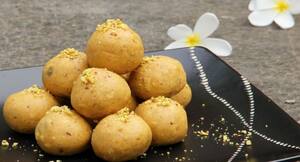 इस बार दिवाली पर बनाएं ये 5 तरह के हेल्दी और टेस्टी लड्डू