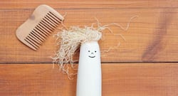 Benefits of using a wooden comb for your hair and scalp