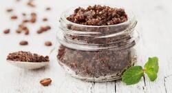 Your skin will love this delicious smelling DIY coffee scrub!