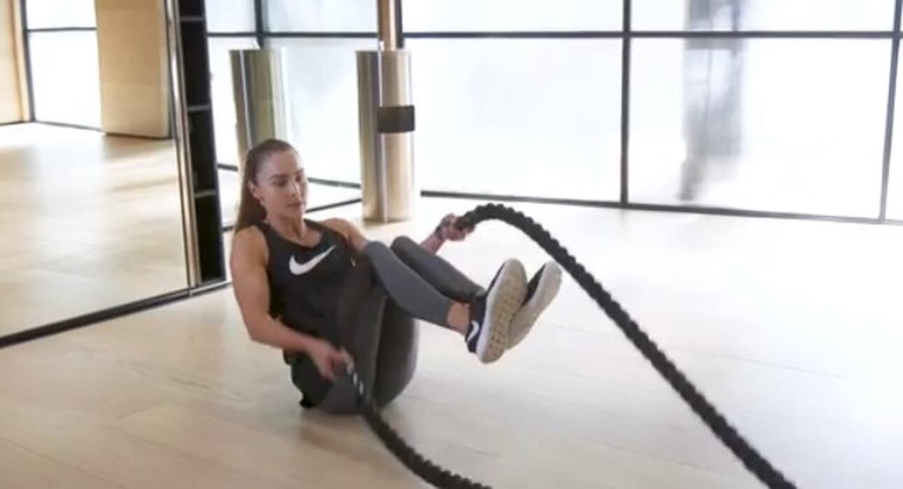 ये 5 battle rope moves करने से कैलोरीज़ और फैट दोनों होंगे कम  !