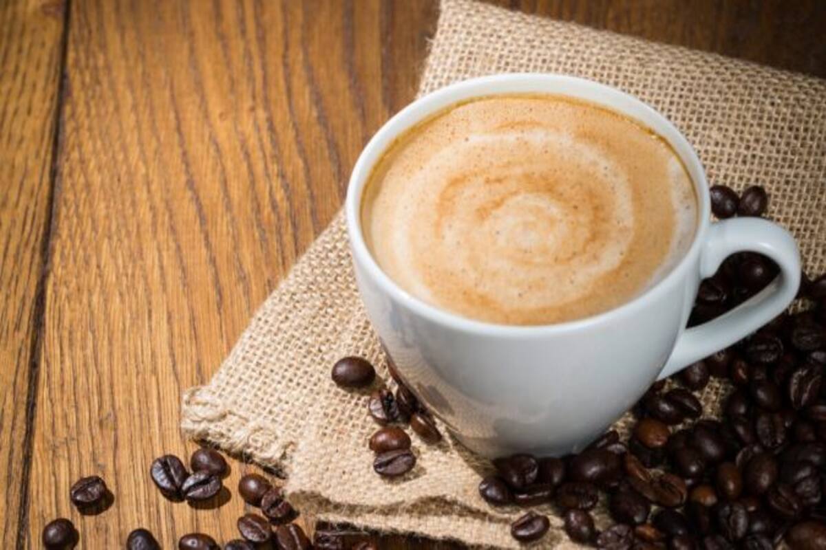 क्या कॉफ़ी पीना दिल की सेहत के लिए अच्छा होता है? | TheHealthSite Hindi