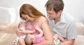 5 Different Breastfeeding Holds Explained By Lactation Expert