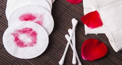 3 ways to make natural makeup removers for sensitive skin