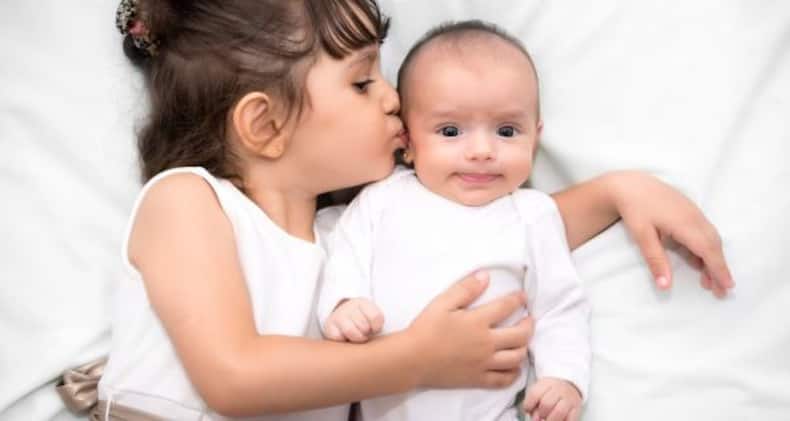 7 science-backed benefits of having siblings