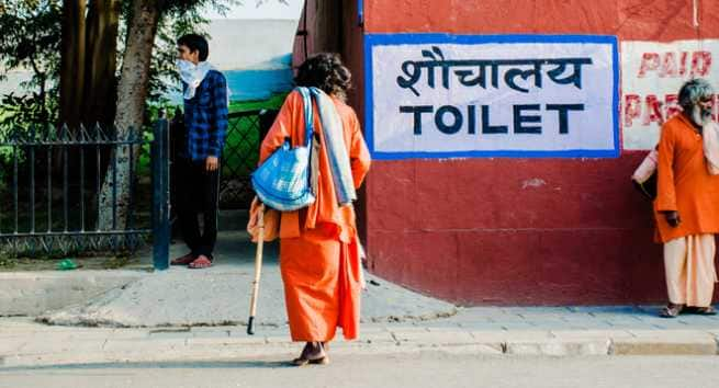 World Toilet Day: 7 SHOCKING facts about toilets in India ...