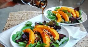 Balsamic vinegar का इन 6 हेल्दी तरीके से यूज कर सकते हैं आप Balsamic vinegar का इन 6 हेल्दी तरीके से यूज कर सकते हैं आप