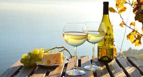 5 damaging effects of alcohol on your skin