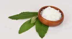 सेहत और ब्यूटी के लिए फायदेमंद है कपूर