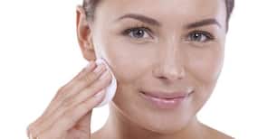 Should those with rosacea, eczema, psoriasis, cold sores use skin scrubs?