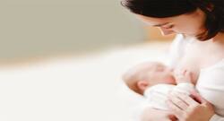 क्या HIV positive मां अपने बच्चे को ब्रेस्टफीड करा सकती है?