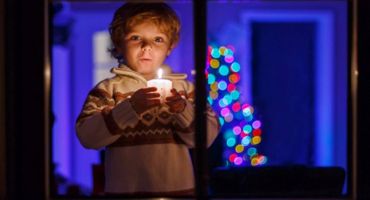 5 Christmas holiday items that can harm your kids