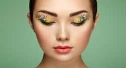 6 Easy hacks for applying coloured eyeliner like a pro