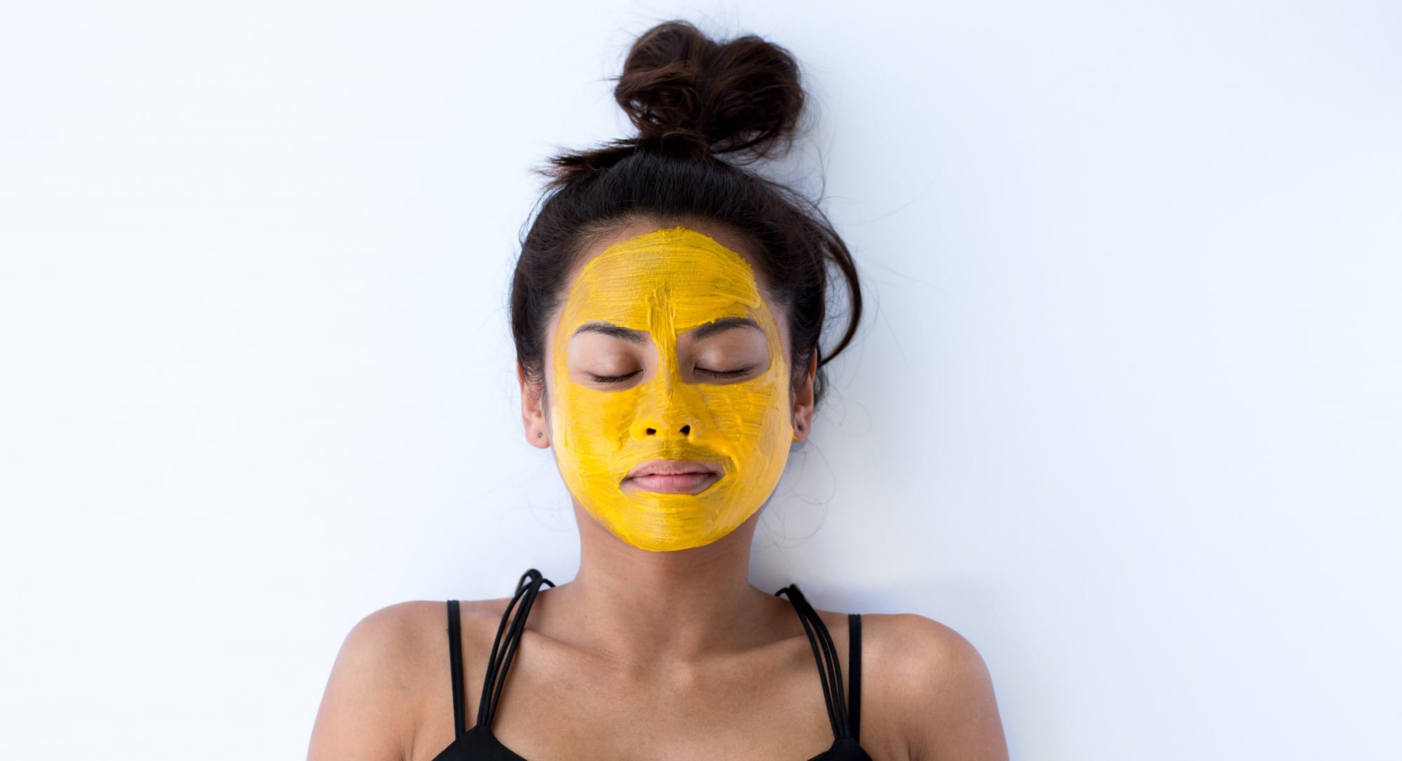 natural face pack for dry skin in winter