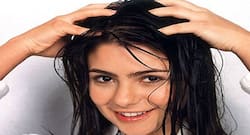 आयुर्वेद के अनुसार ड्राई हेयर, हेयर लॉस और सफेद बाल के लिए लगाएं ये तेल
