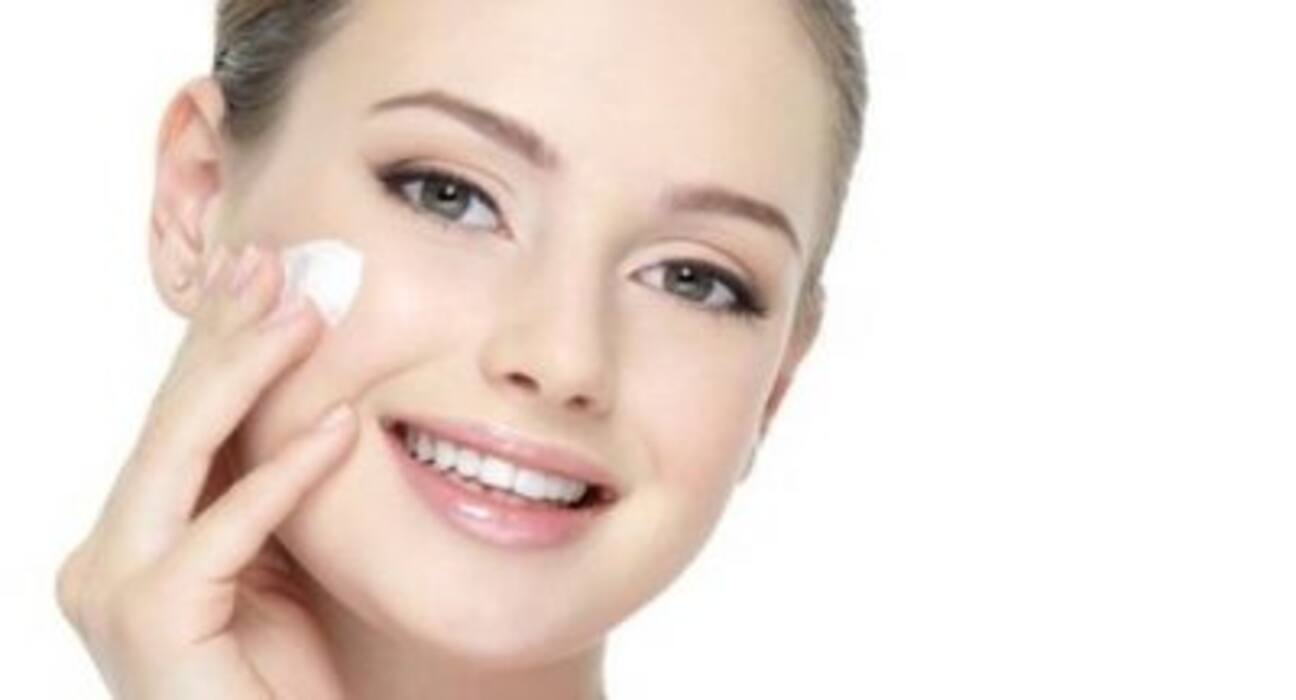 Winter wellness: Try these moisturiser hacks for a dewy glow on your face