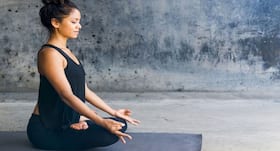 तनाव से मिनटों में राहत पाने के लिए करें ये मुद्रा