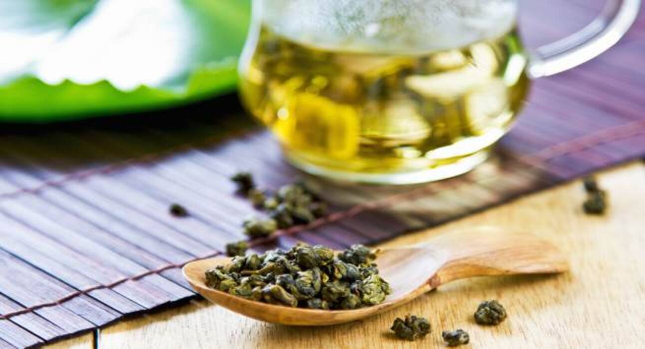 How to use black tea, green tea +other types of teas for skin care