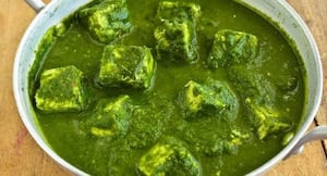 सर्दियों में लीजिए पालक से बनने वाली इन 4 डिश का मजा