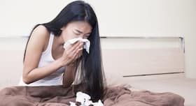 What are the causes of winter allergies?
