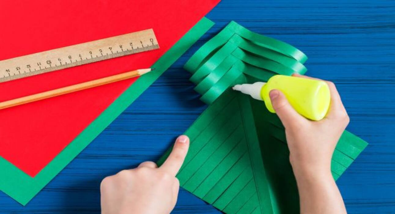 Christmas special: How to make 3-D DIY Christmas tree for kids